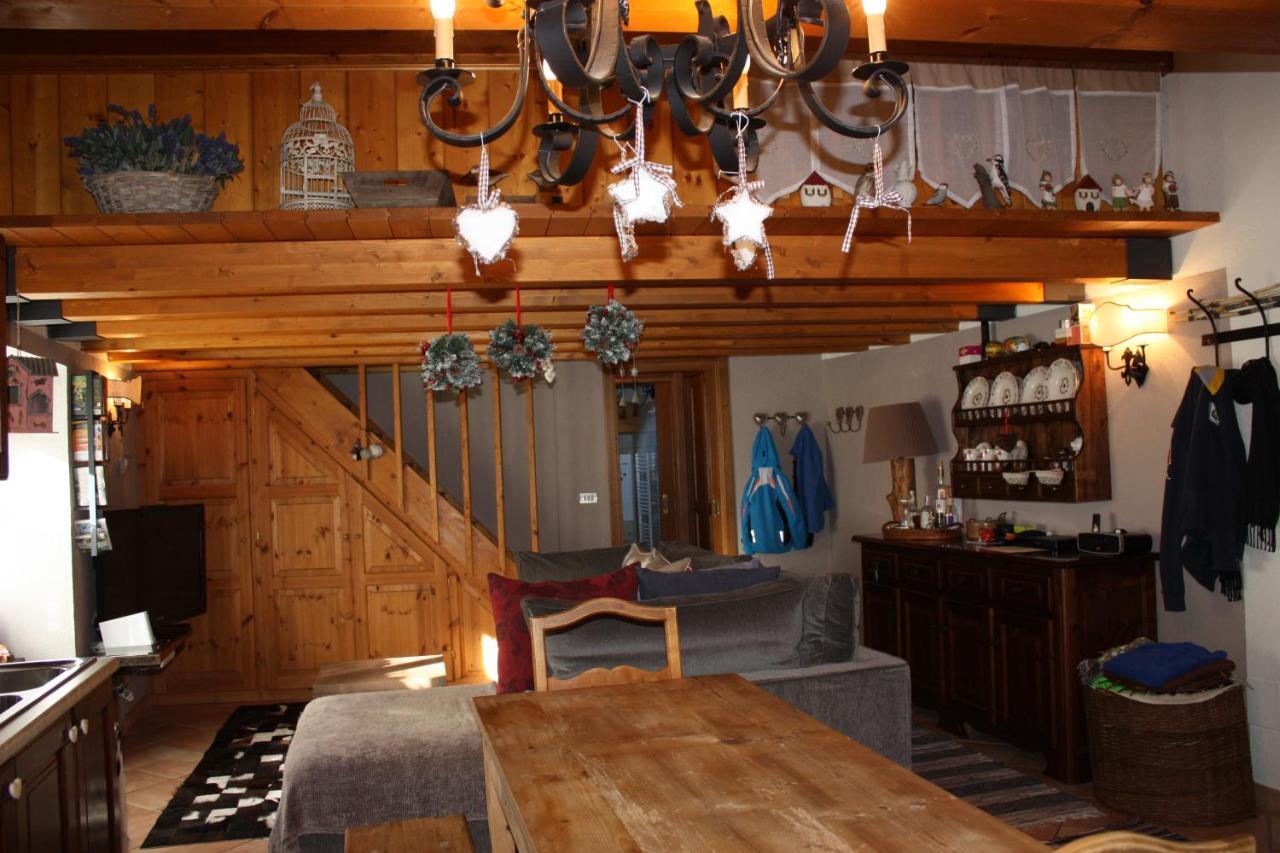 Appartamenti Vista Monte Bianco Courmayeur-Entreves Exterior photo